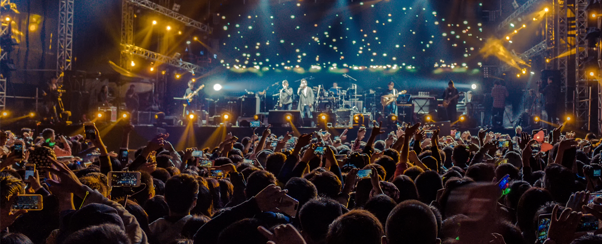 舞台搭建.jpg 舞台搭建.jpg